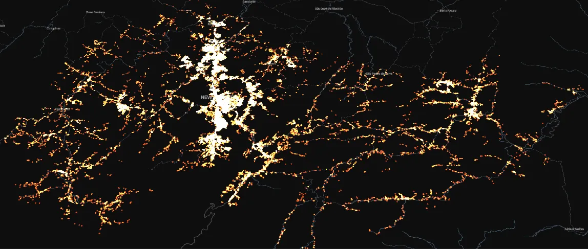 Mapa alongado do município de Nova Friburgo com todos os endereços residenciais plotados como pontos